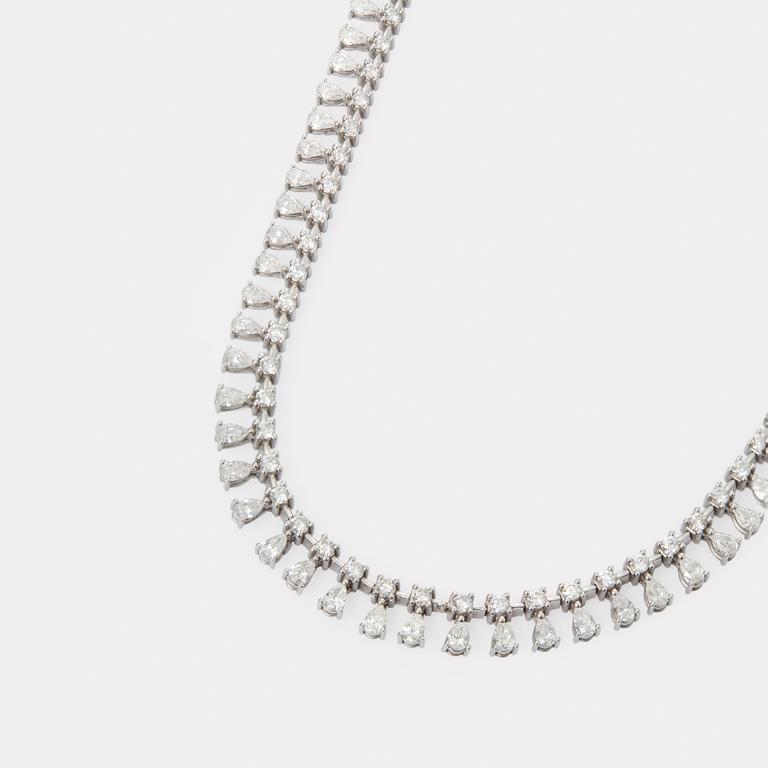 13,08 Ct. Diamond Necklace