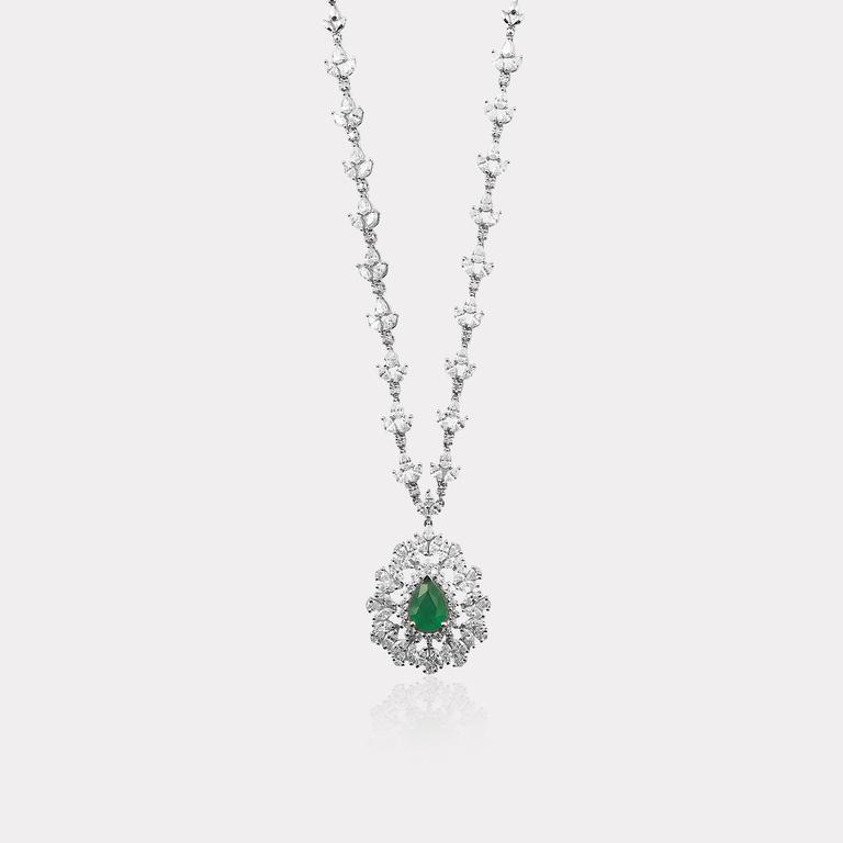 8,46 Ct. Diamond Necklace