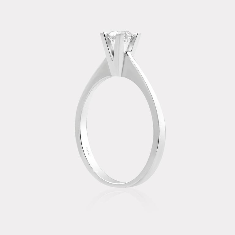 0,21 Ct. Diamond Ring